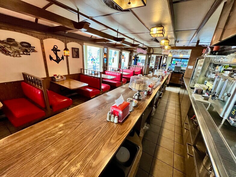 More Photos Of 189 Claremont Ave, Tamaqua Restaurant For Sale