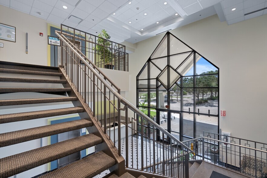 More Photos Of 5225 Tech Data Dr, Clearwater Office For Lease