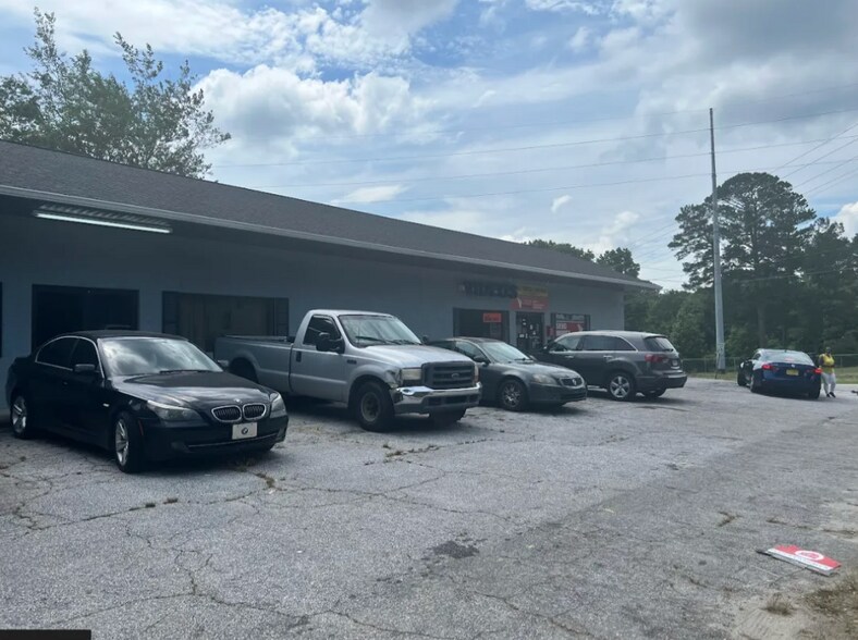 More Photos Of 4434 Austell Powder Springs Rd, Powder Springs Freestanding For Lease