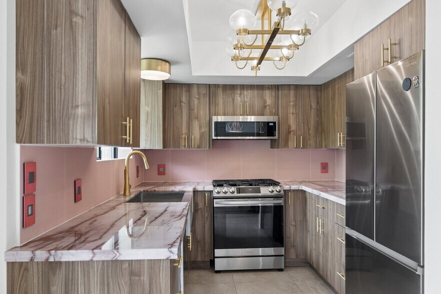 More Photos Of 5801 E Surrey Dr, Cave Creek Apartments For Sale