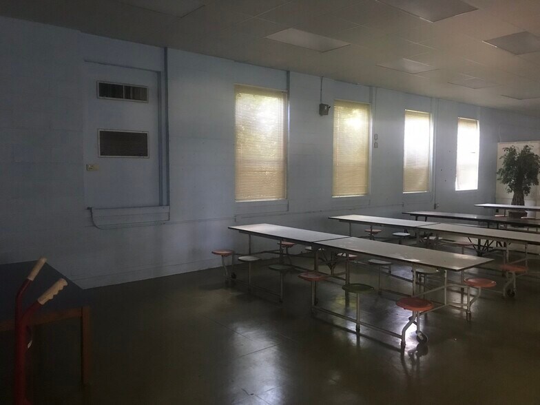 More Photos Of 11550 Munson Hwy, Milton Schools For Sale