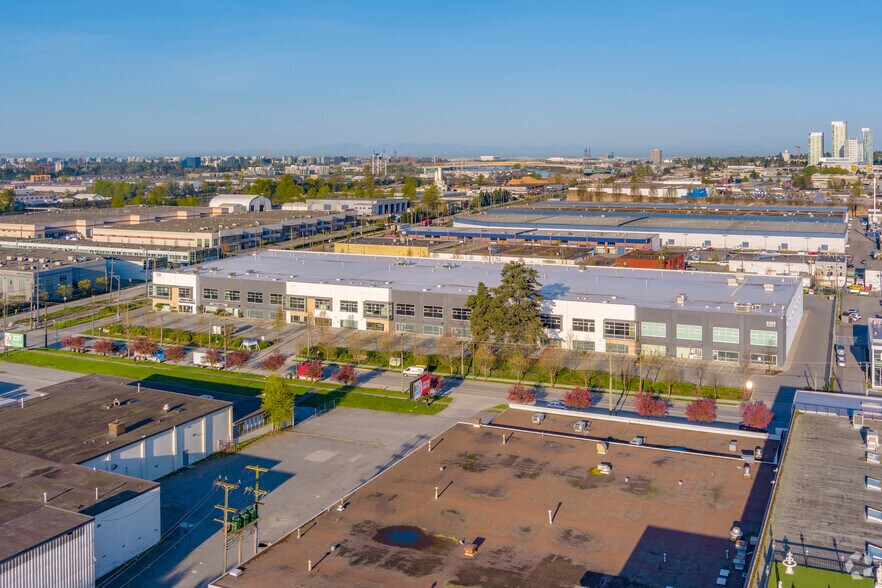 More Photos Of 8385 Fraser St, Vancouver Warehouse For Lease