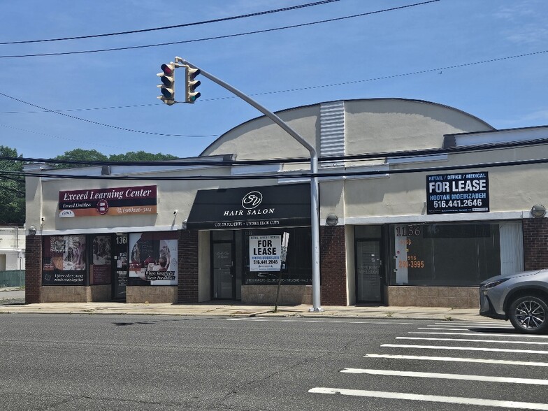 More Photos Of 1356 Willis Ave, Albertson Freestanding For Lease