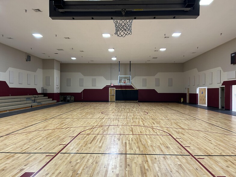More Photos Of 31 Calhoun Ave, Greenville Religious Facility For Sale