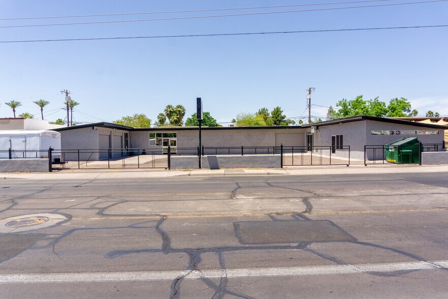 More Photos Of 4630 N 12th St, Phoenix Light Distribution For Lease