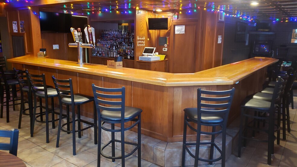 More Photos Of 3501 Birney Ave, Moosic Sports And Entertainment For Sale