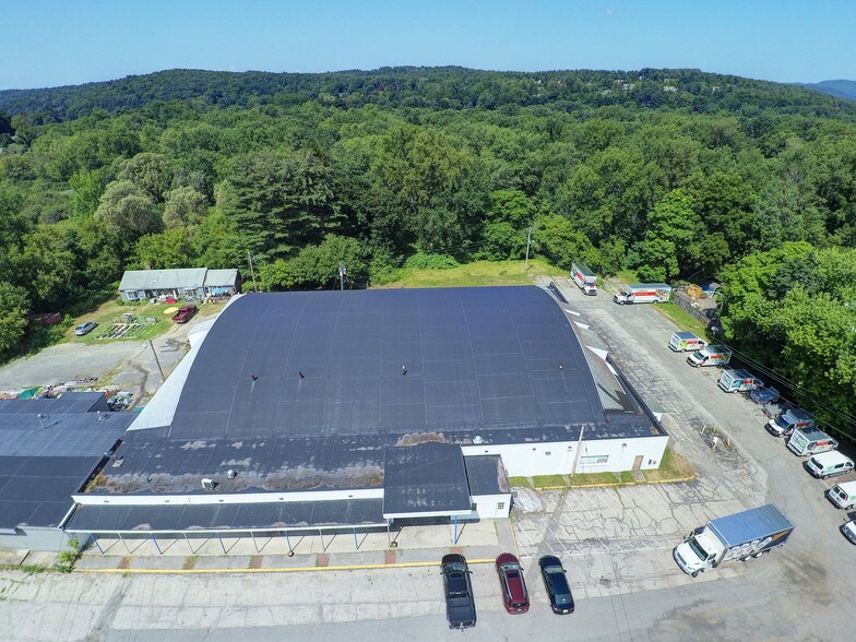 More Photos Of 109 Stockbridge Rd, Great Barrington Bowling Alley For Sale