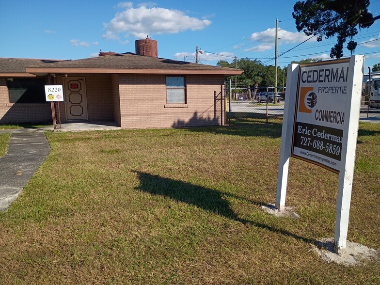 Primary Photo Of 8220 Leo Kidd Ave, Port Richey Warehouse For Sale