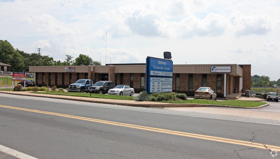 More Photos Of 4801-4825 Benson Ave, Arbutus Warehouse For Lease