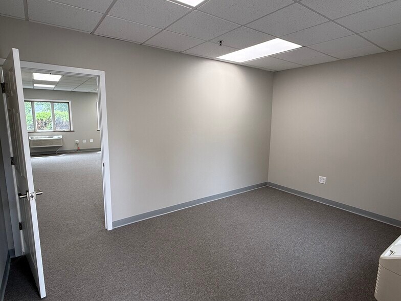 More Photos Of 144 Ivy Ln, King Of Prussia Medical For Lease