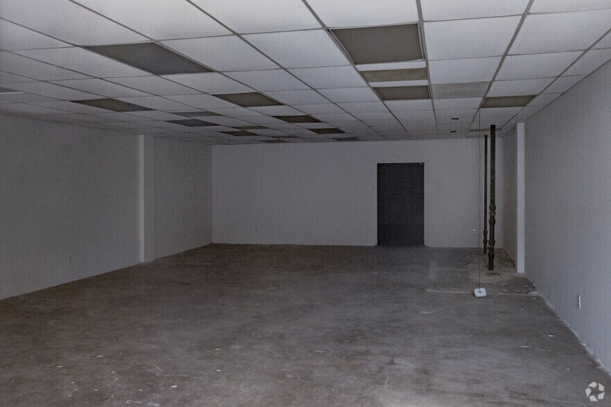 More Photos Of 14430 Midway Rd, Farmers Branch Unknown For Lease