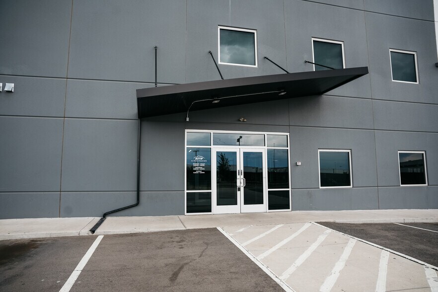 More Photos Of 1350 W 62nd Ave, Denver Warehouse For Lease
