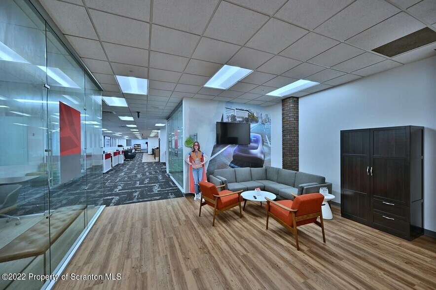 More Photos Of 1300 Old Plank Rd, Mayfield Medical For Sale