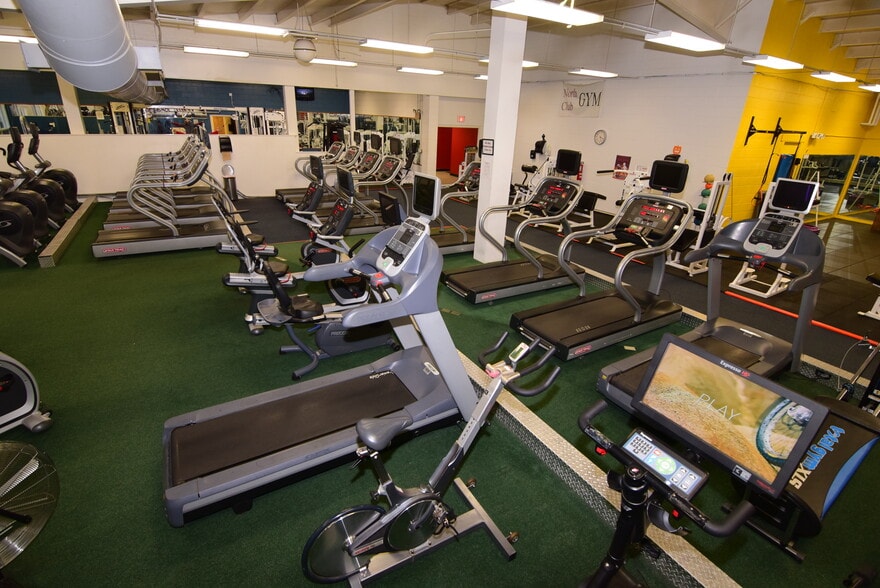 More Photos Of 1510-1520 Martin St, State College Sports And Entertainment For Lease