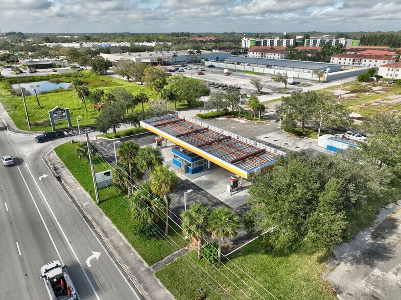 More Photos Of 4696 Okeechobee Rd, Fort Pierce Service Station For Sale