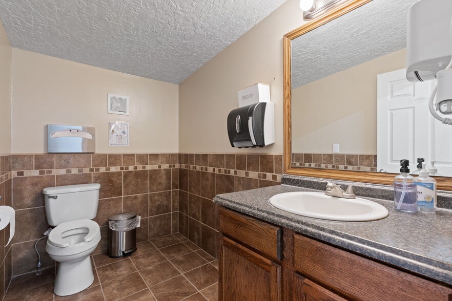 More Photos Of 7095 W 3500 S, Salt Lake City Service For Sale