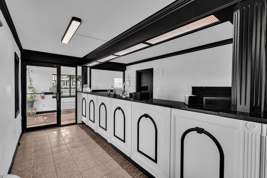 More Photos Of 962 Riverview Rd, Rock Hill Hotel For Sale