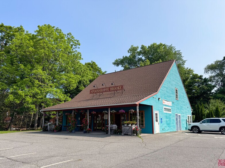 More Photos Of 1320 E Main St, Meriden Restaurant For Sale