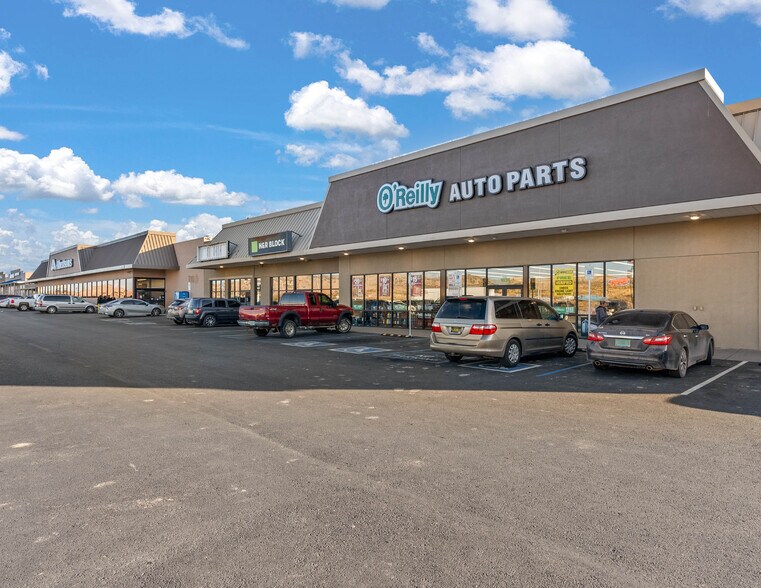 More Photos Of 1600-1800 E Historic Highway 66, Gallup Storefront For Sale