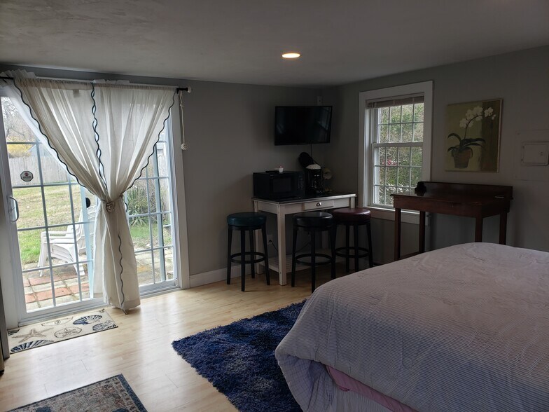 More Photos Of 2653 Main St, South Chatham Restaurant For Sale