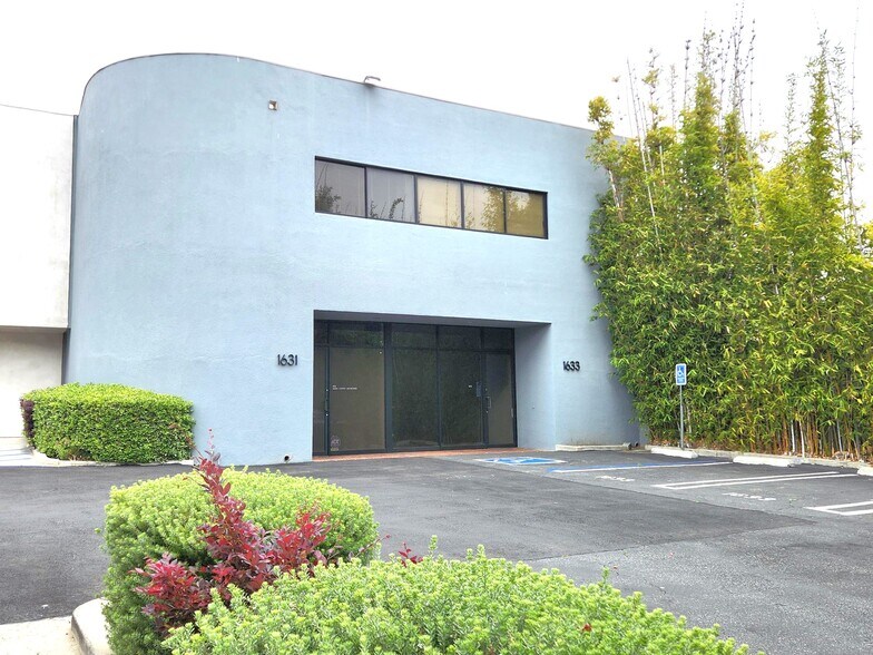 Primary Photo Of 1615-1633 Stanford St, Santa Monica Office For Lease