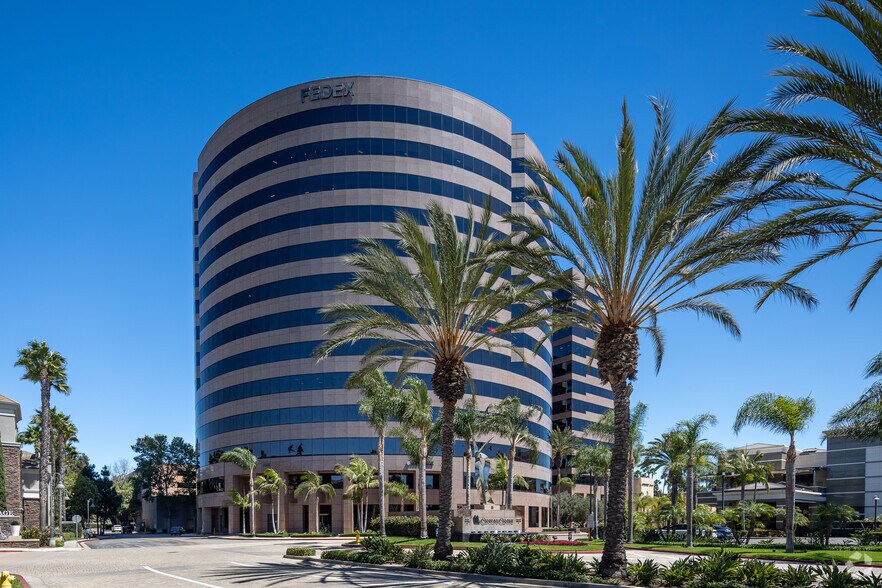 More Photos Of 2601 Main St, Irvine Office For Lease