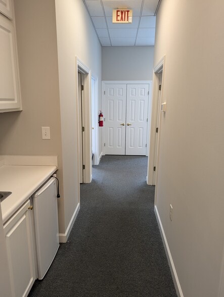 More Photos Of 2000 Bearcat Way, Morrisville Research And Development For Lease