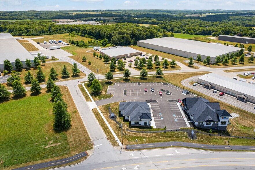 More Photos Of 2281 Merit Dr, Wooster Medical For Lease