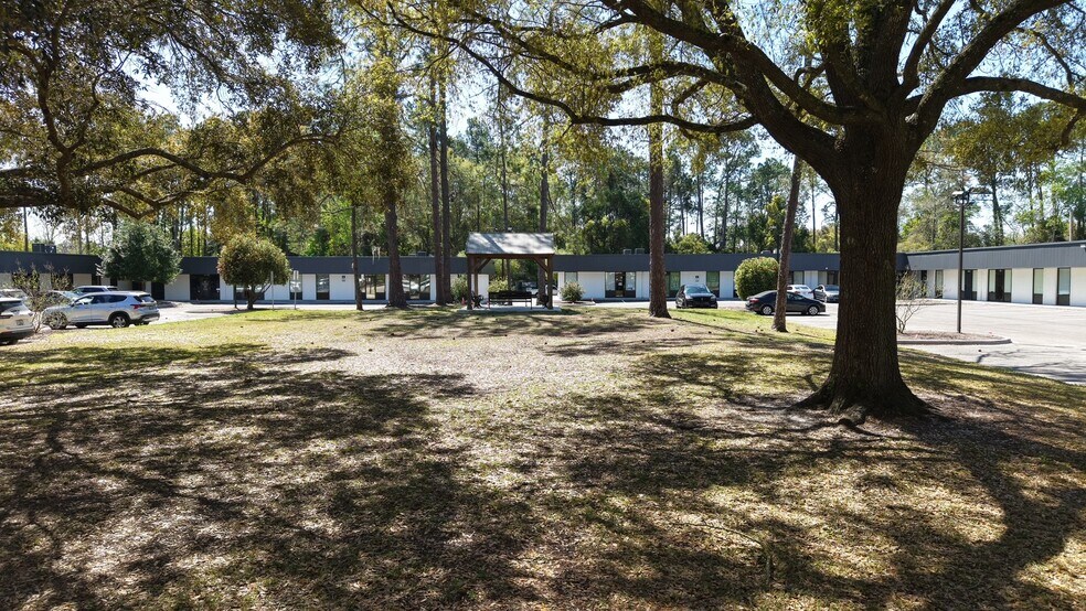 More Photos Of 1530 Kingsley Ave, Orange Park Unknown For Lease