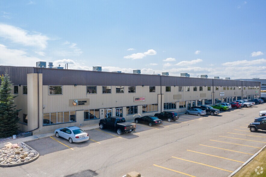 Primary Photo Of 285145 Wrangler Way, Rocky View No 44 Showroom For Lease