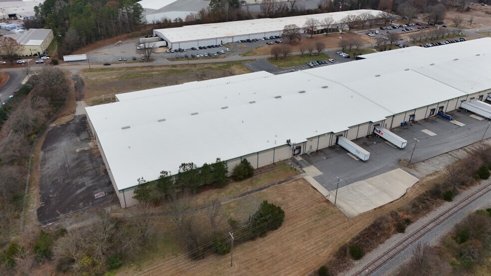 More Photos Of 1953 Langston St, Rock Hill Distribution For Lease