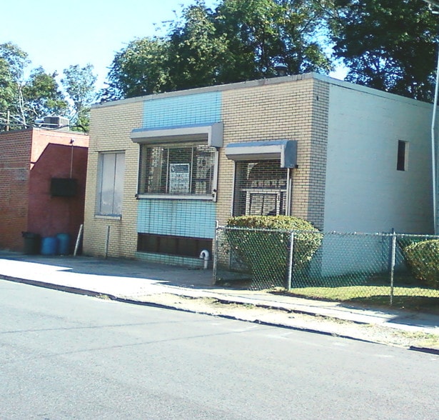 More Photos Of 60 Claremont Pl, Mount Vernon Light Distribution For Lease