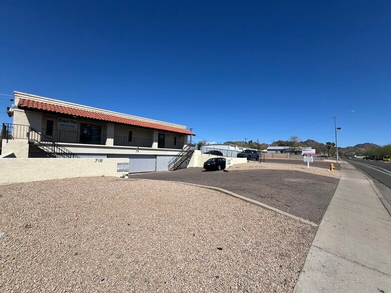 Primary Photo Of 718 E Hatcher Rd, Phoenix Medical For Lease