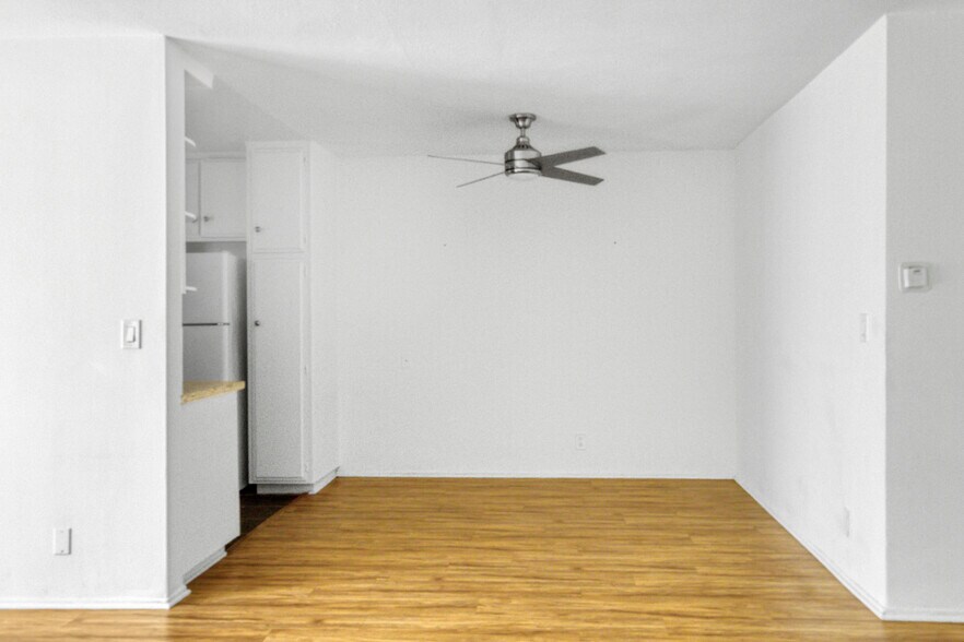 More Photos Of 1253 Federal Ave, Los Angeles Apartments For Sale