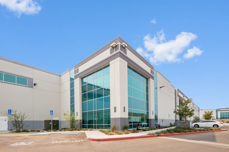 More Photos Of 28790 Chase Pl, Valencia Industrial For Sale