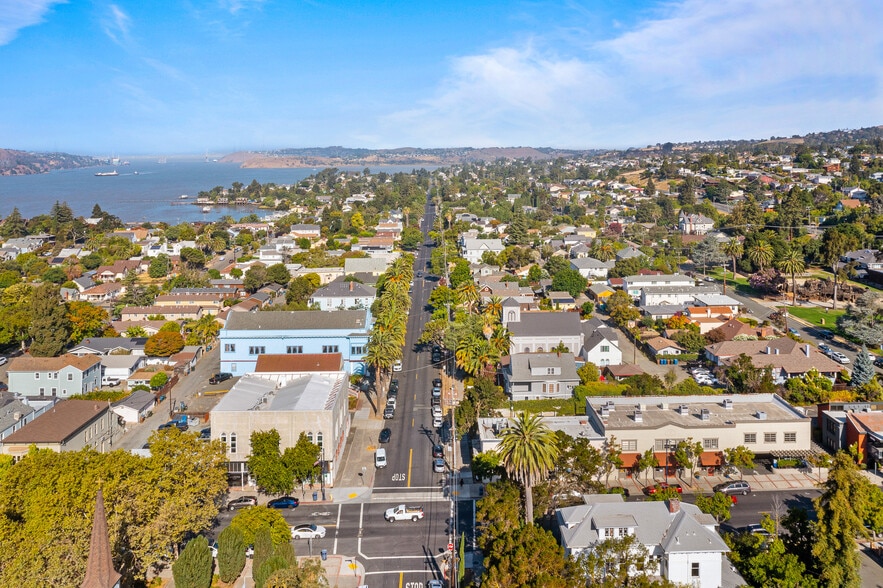 More Photos Of 106 W J St, Benicia Office For Sale