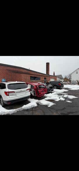 More Photos Of 765 Main St, Pawtucket Warehouse For Sale