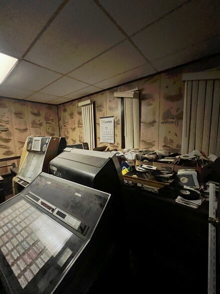 More Photos Of 1836 Gum Branch Rd, Jacksonville Office For Lease