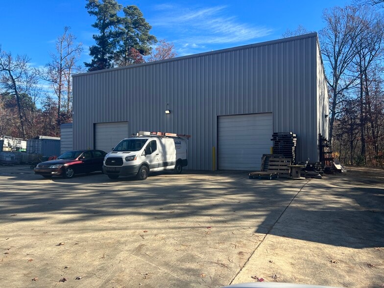 More Photos Of 5112 Departure Dr, Raleigh Light Manufacturing For Lease