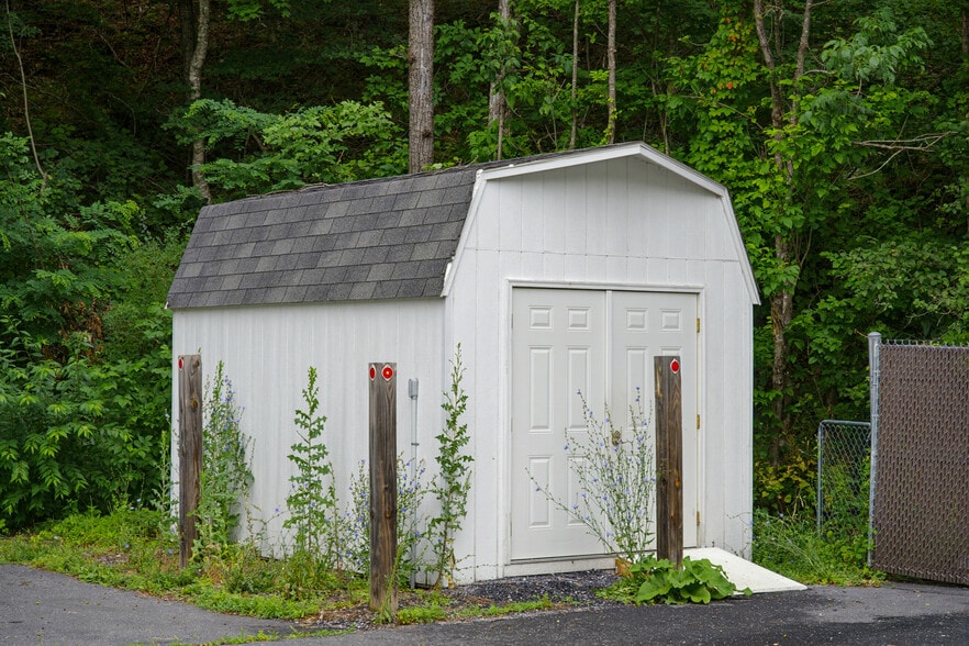 More Photos Of 2175 Hankey Mountain Hwy, Churchville Restaurant For Sale