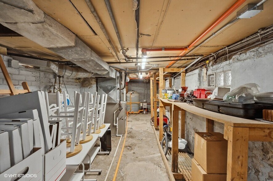 More Photos Of 1891 2nd St, Highland Park Freestanding For Sale