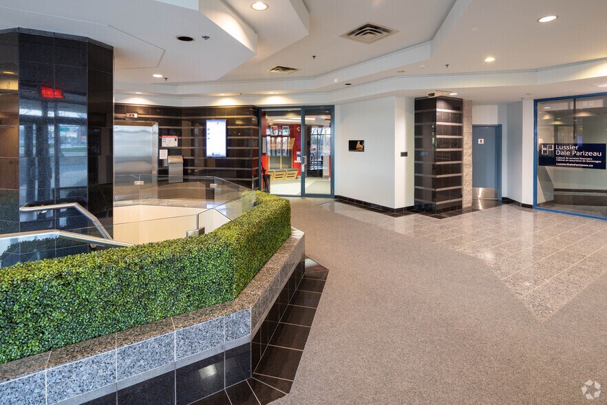 More Photos Of 1205 Rue Ampère, Boucherville Office For Sale
