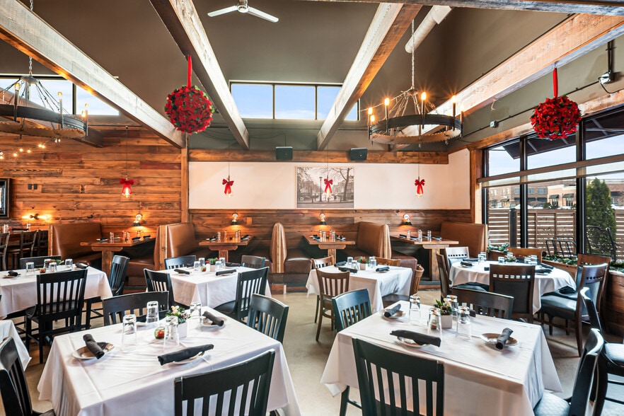 More Photos Of 40W188 Campton Crossings Dr, St Charles Restaurant For Sale