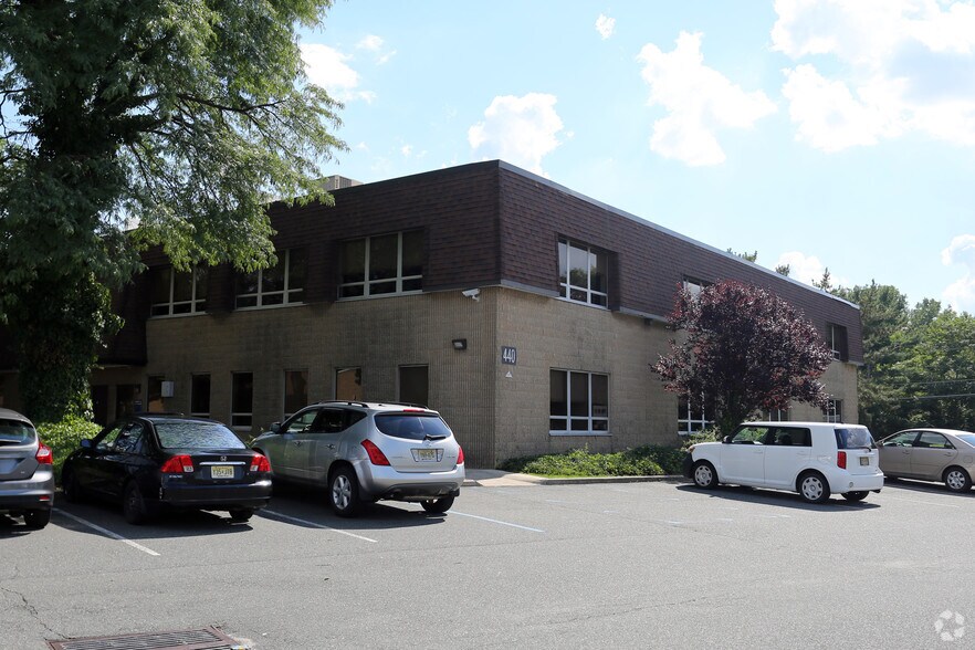 More Photos Of 440 Benigno Blvd, Bellmawr Flex For Sale