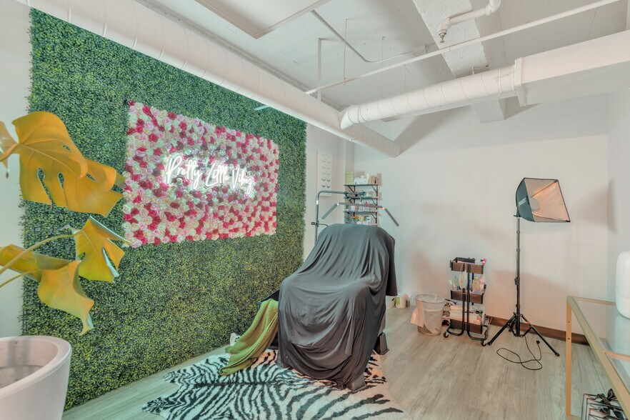 More Photos Of 112 N Central Ave, Phoenix Loft Creative Space For Lease