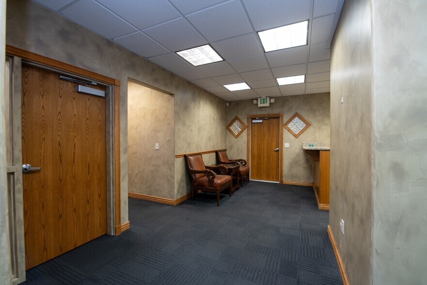 More Photos Of 335 S 1250 W, Lindon Self Storage For Lease