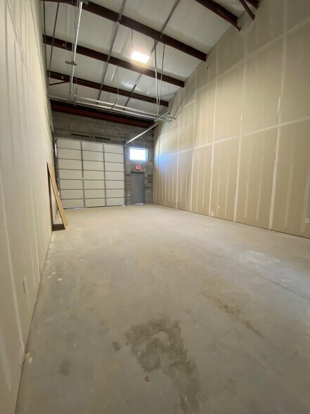 More Photos Of 324 Riverwalk Dr, San Marcos Unknown For Lease