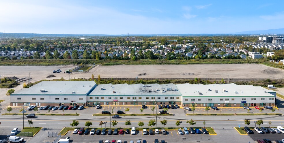 Primary Photo Of 830 Av Godin, Québec Distribution For Lease