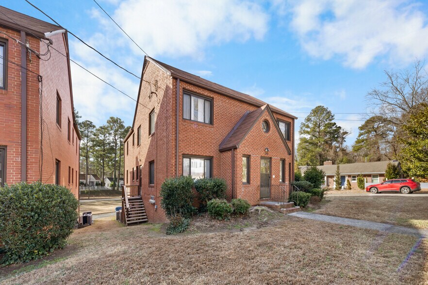More Photos Of 107 Hilton Ave, Durham Apartments For Sale