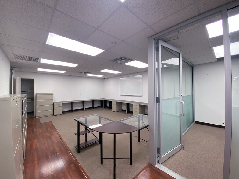 More Photos Of 111 John St, New York Office For Lease
